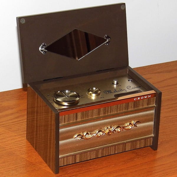 How to Pay Off a Credit Card Faster: Avalanche vs Snowball